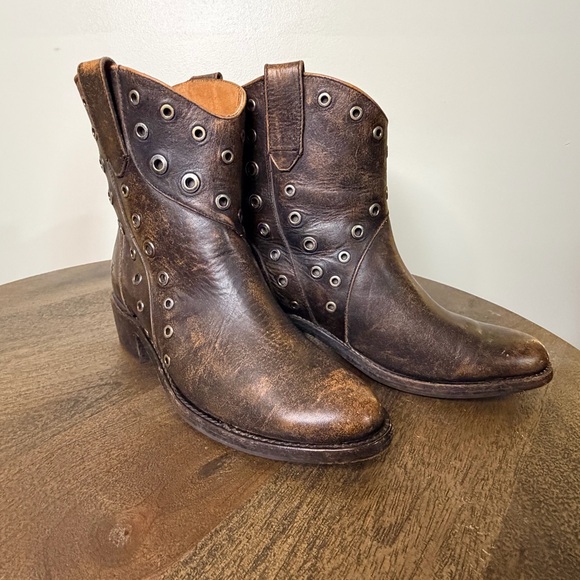 Frye Shoes - Frye Diana Grommet Short Boots
